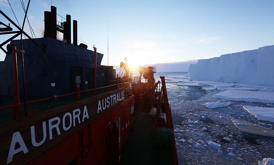 Die Aurora Australis vor dem Tottengletscher