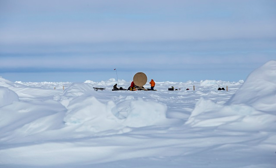 Eine Breitband-Kommunikationsverbindung wurde von einem Team norwegischer Spezialisten erfolgreich auf dem Eis getestet.